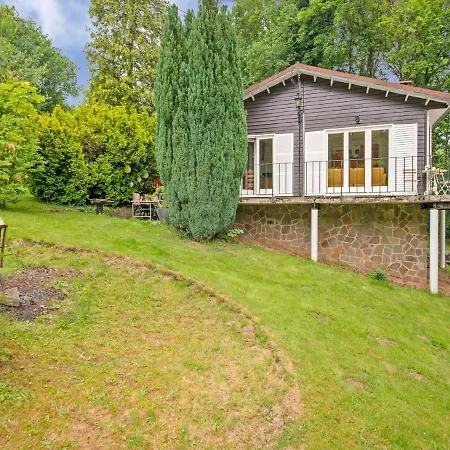 Attractive In Ferri Res With A Garden *