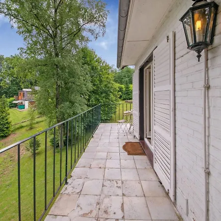 Attractive In Ferri Res With A Garden بيت للعطل Ferrières