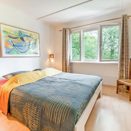 Tatil Evi Attractive In Ferri Res With A Garden *