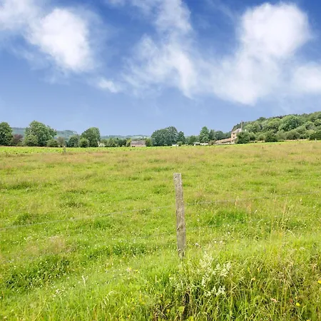 Semesterbostad Cozy Hideaway In *