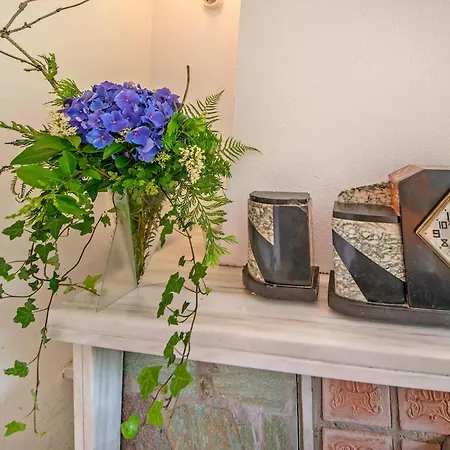 Cozy Hideaway In Ferrières