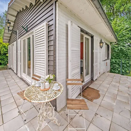 Cozy Hideaway In Vakantiehuis